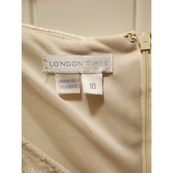 London Times Champagne Ruffle Evening Formal Wedding Cocktail Party Dress Sz. 18 - Picture 4 of 9
